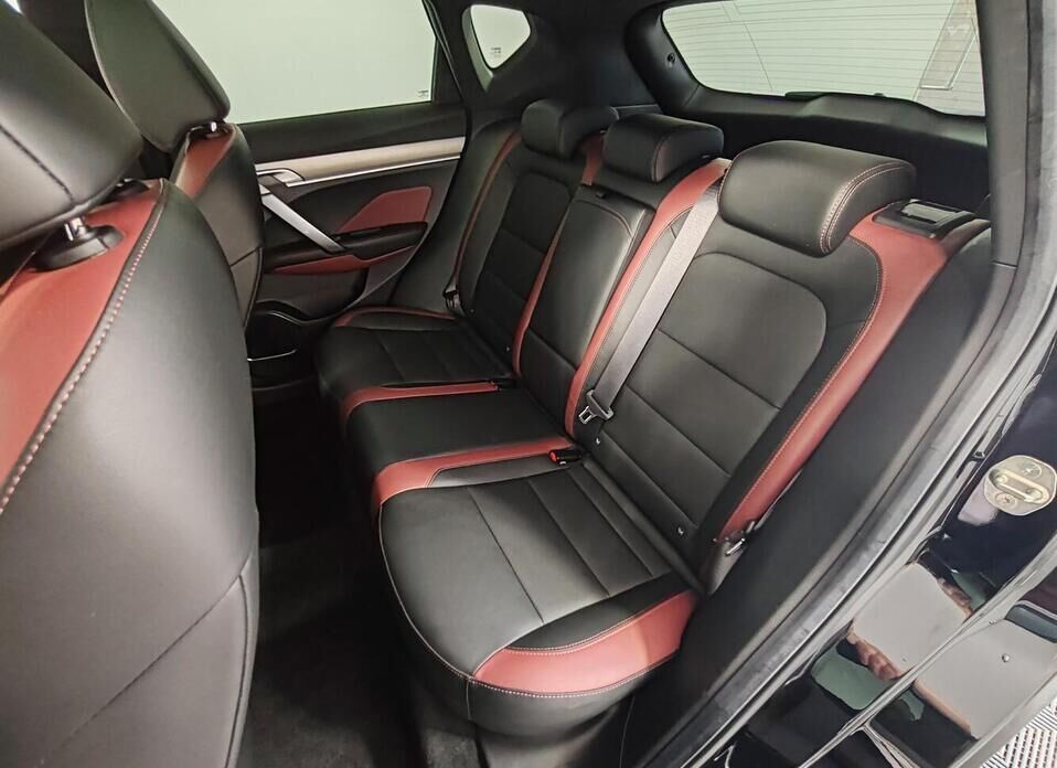 Geely Coolray, I Рестайлинг 1.5 AMT (147 л.с.)