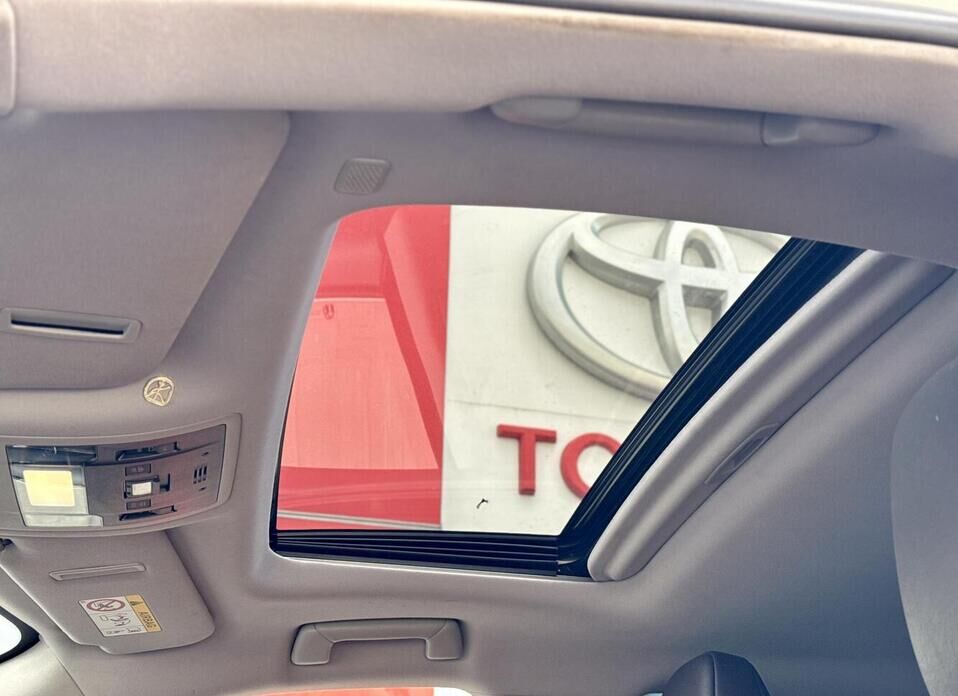 Lexus RX, IV Рестайлинг 300 2.0 AT (238 л.с.) 4WD