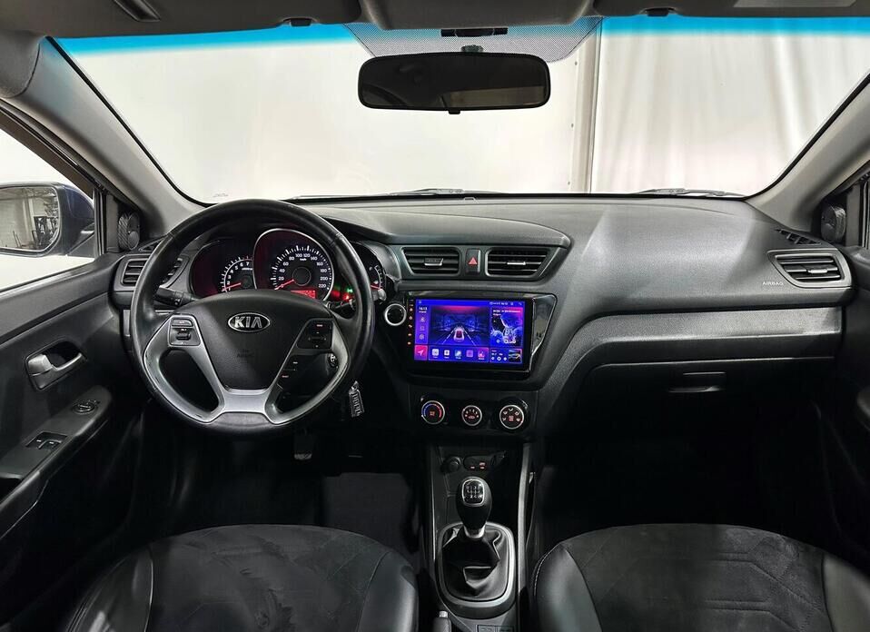 Kia Rio, III Рестайлинг 1.6 MT (123 л.с.)