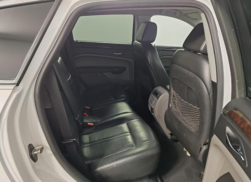 Cadillac SRX, II 3.0 AT (269 л.с.) 4WD