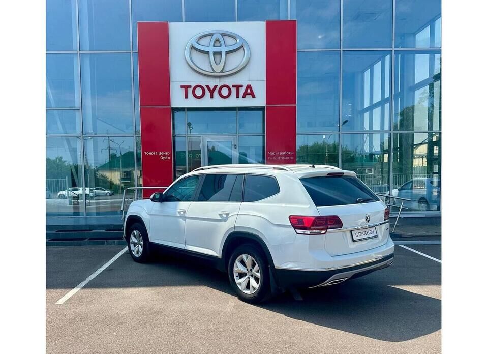 Volkswagen Teramont 2.0 AT (220 л.с.) 4WD