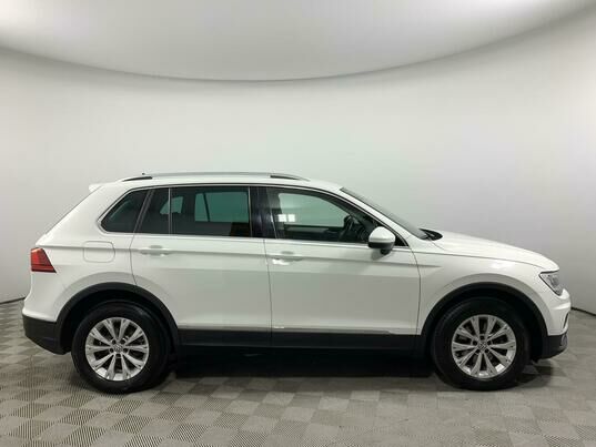 Volkswagen Tiguan, 2020 г., 97 863 км