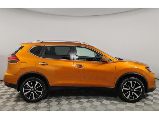Nissan X-Trail, 2019 г., 67 201 км