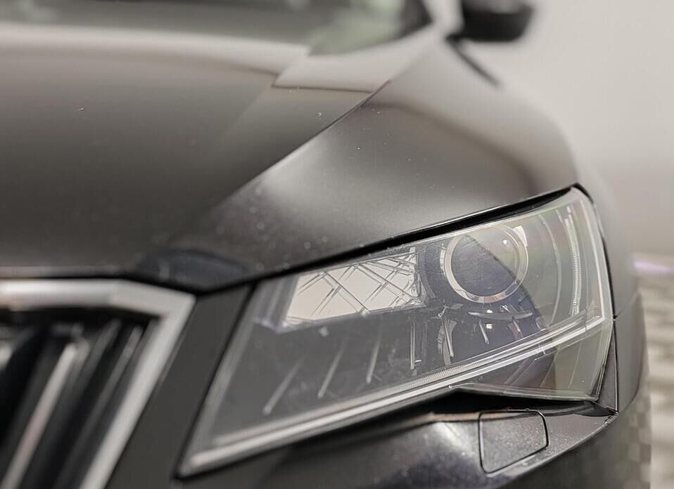 Skoda Superb, III 1.8 AMT (180 л.с.)