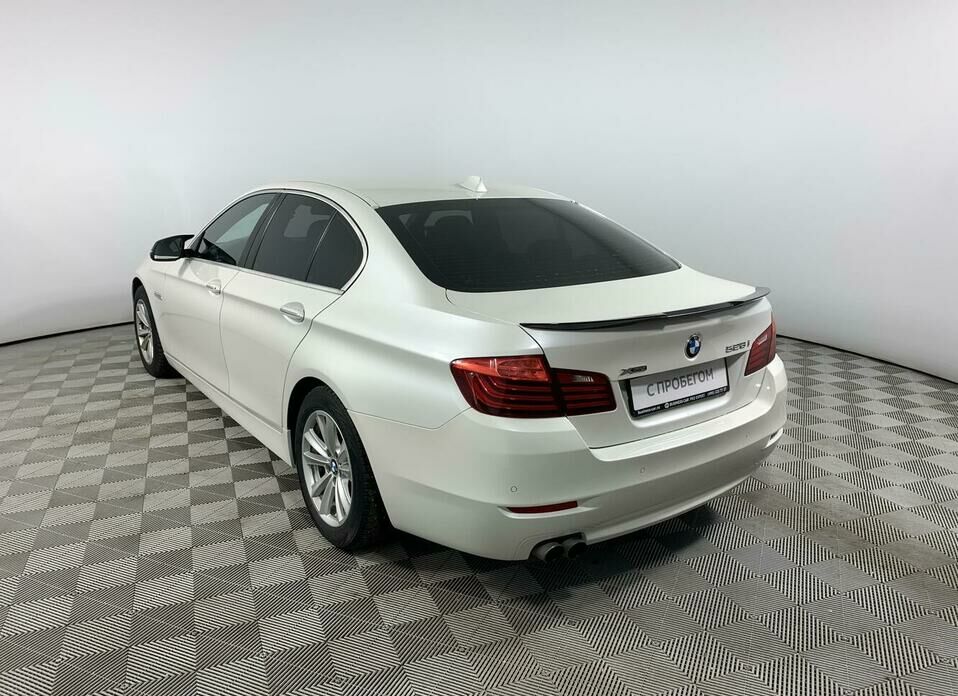 BMW 5 серии 528i xDrive 2.0 AT (245 л.с.) 4WD