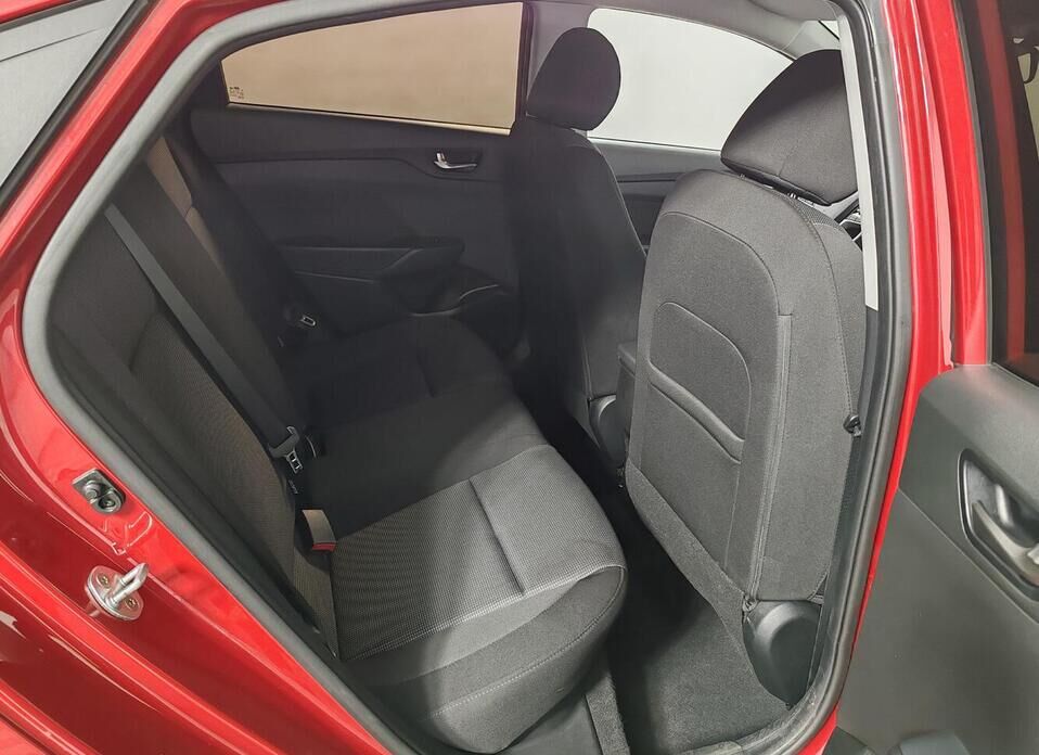 Hyundai Solaris 1.6 AT (123 л.с.)