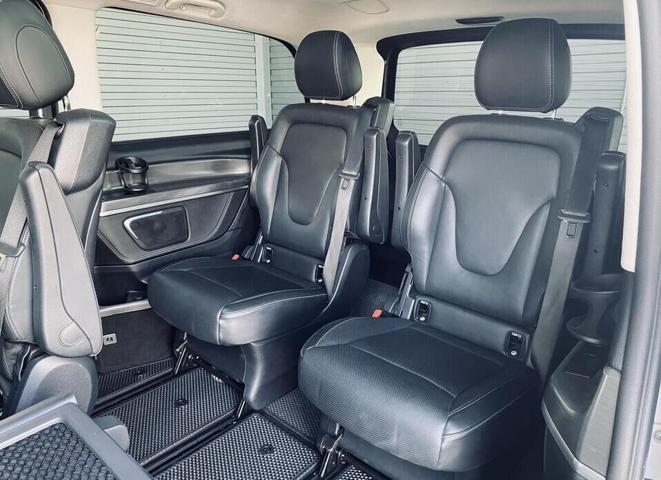 Mercedes-Benz V-Класс, III (W447) Рестайлинг 300 d длинный 2.0d AT (239 л.с.) 4WD