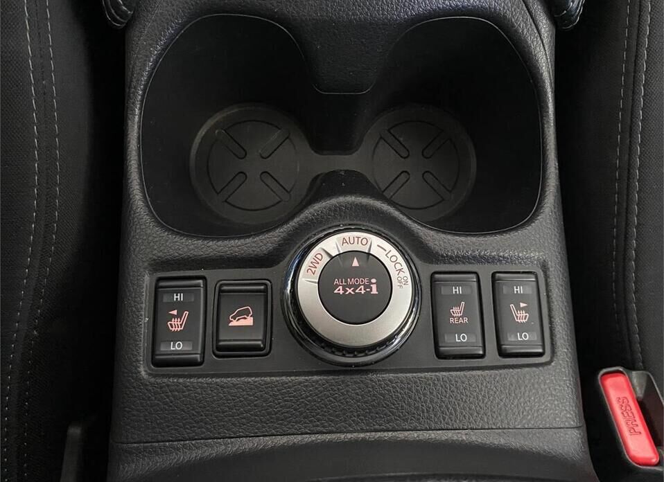 Nissan X-Trail, III Рестайлинг 2.0 CVT (144 л.с.) 4WD