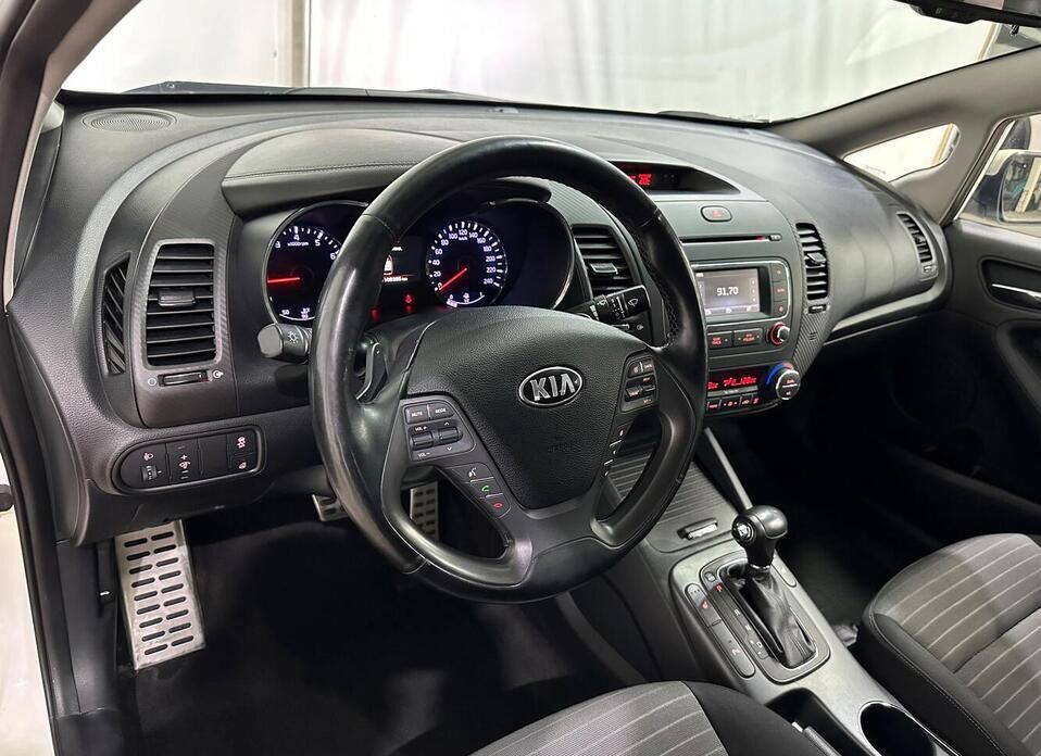 Kia Cerato, III 2.0 AT (150 л.с.)