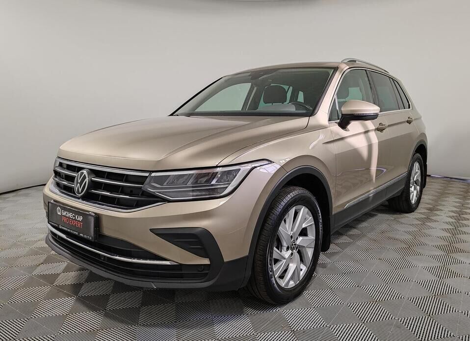 Volkswagen Tiguan, II Рестайлинг 2.0 AMT (180 л.с.) 4WD