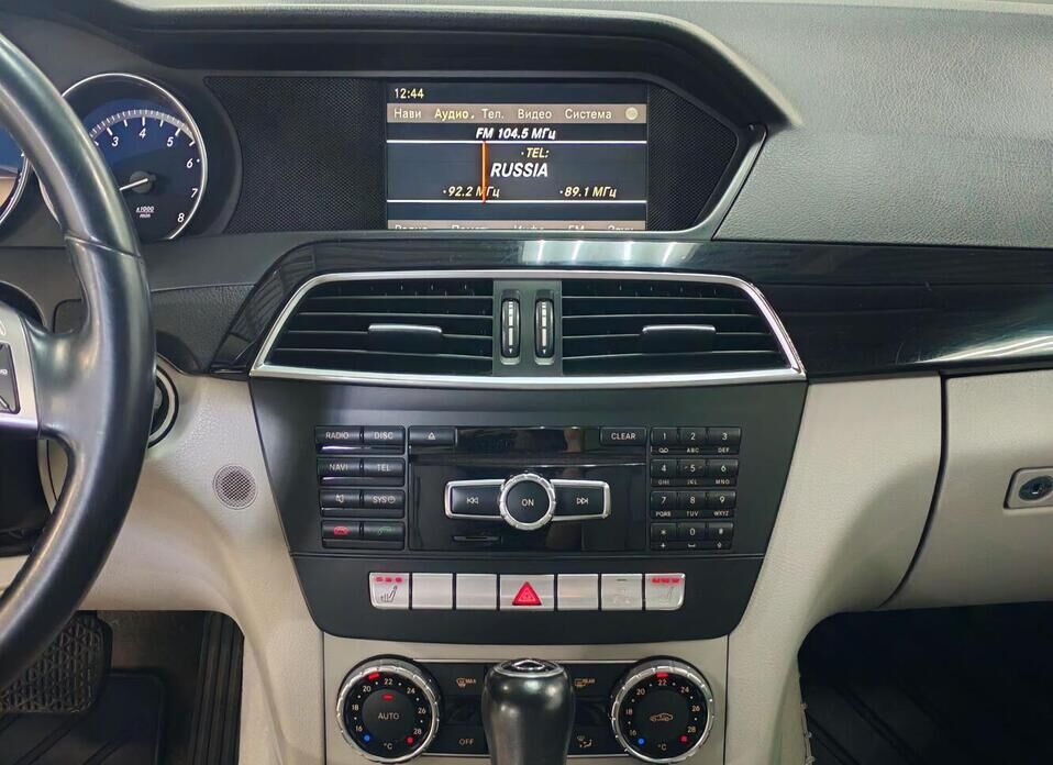 Mercedes-Benz C-Класс 180 BlueEFFICIENCY 1.8 AT (156 л.с.)