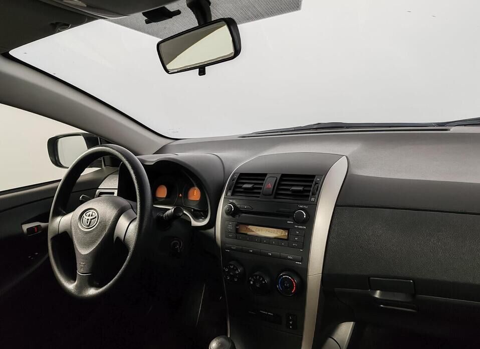 Toyota Corolla, X (E140, E150) 1.6 MT (124 л.с.)