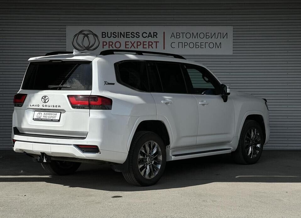 Toyota Land Cruiser, 300 Series 3.5 AT (415 л.с.) 4WD