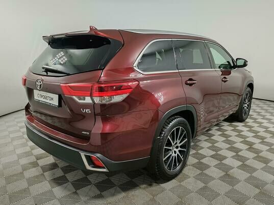 Toyota Highlander, 2017 г., 70 381 км