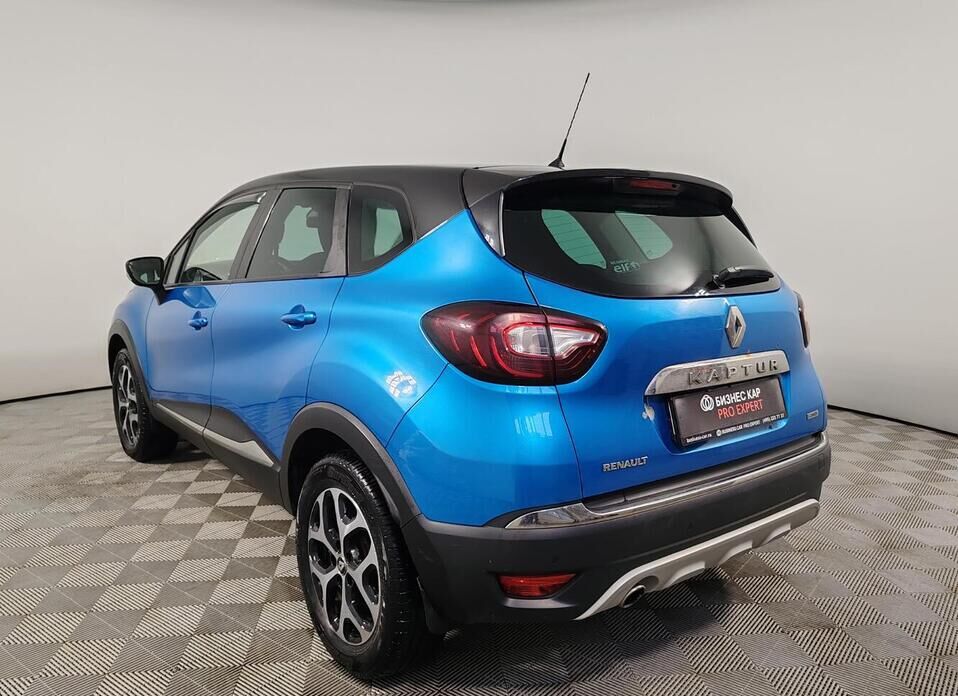 Renault Kaptur, I 2.0 AT (143 л.с.) 4WD