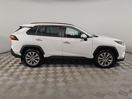 Toyota RAV4, 2021&nbsp;г., 147&nbsp;638&nbsp;км