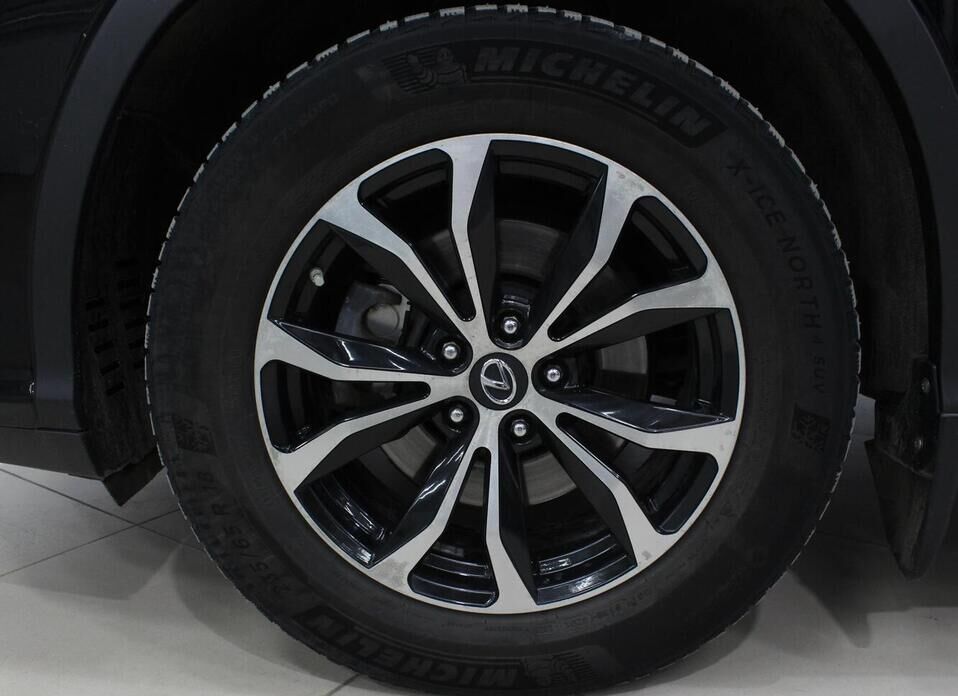 Lexus RX, IV 200t 2.0 AT (238 л.с.) 4WD