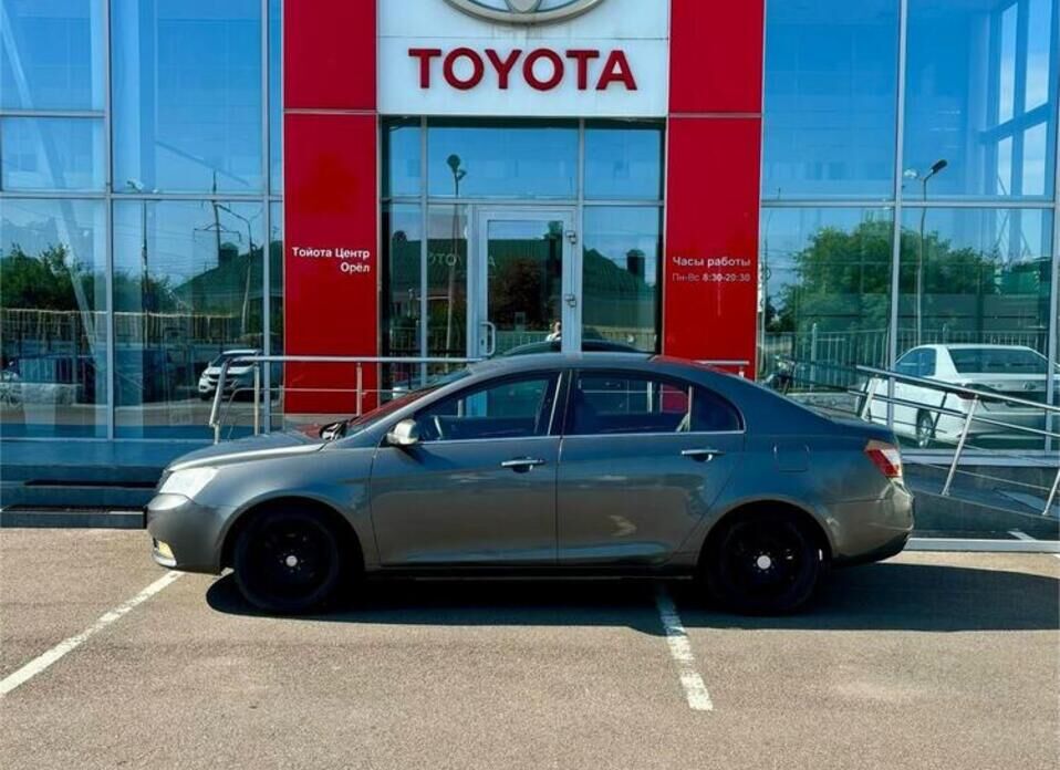 Geely Emgrand EC7 1.8 MT (126 л.с.)