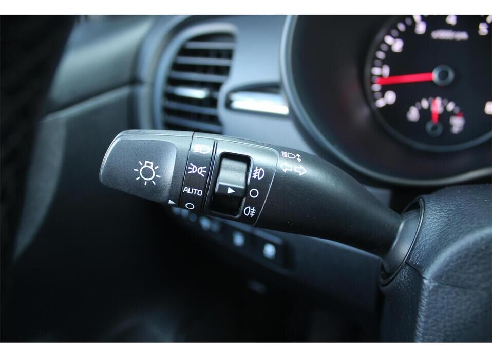 Kia Rio, IV X-Line 1.6 AT (123 л.с.)