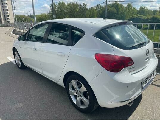 Opel Astra, 2012 г., 158 807 км