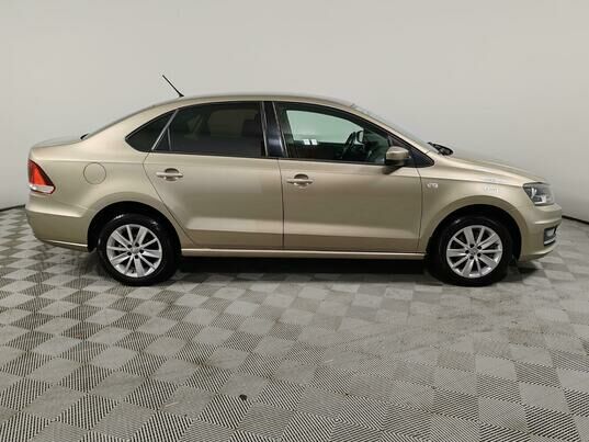 Volkswagen Polo, 2016 г., 180 473 км