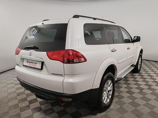 Mitsubishi Pajero Sport, 2014 г., 250 243 км
