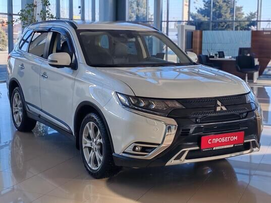 Mitsubishi Outlander, 2021&nbsp;г., 124&nbsp;765&nbsp;км