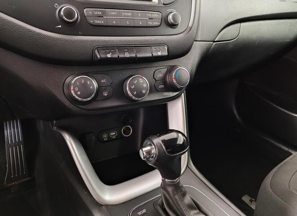 Kia Ceed, II Рестайлинг 1.6 AT (130 л.с.)